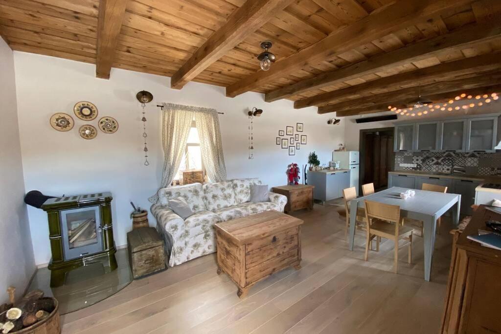 Holiday home Biely Domcek So Zahradou V Malej Obci