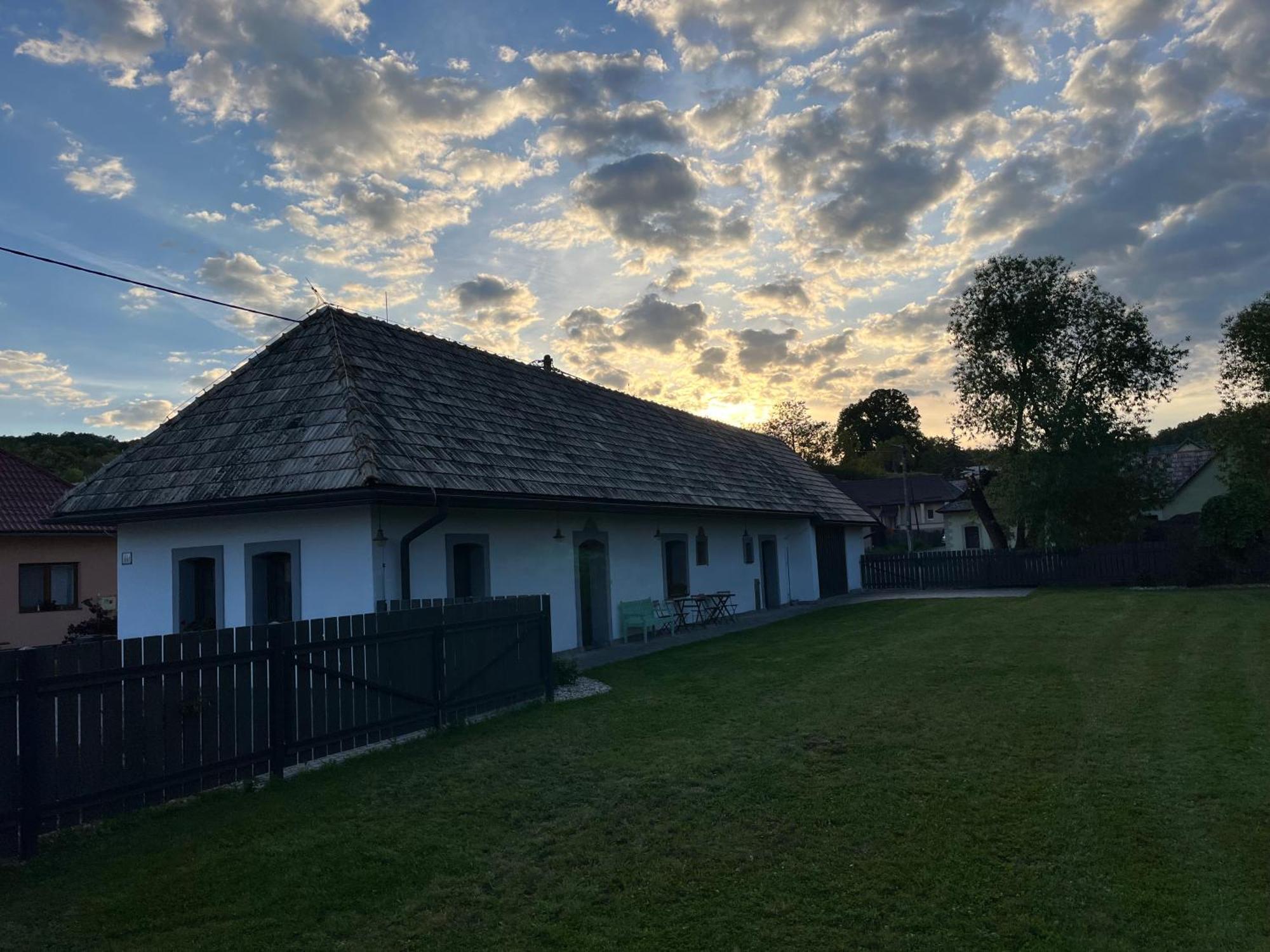 Holiday home Biely Domcek So Zahradou V Malej Obci